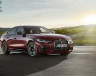 2022 BMW 4 Series M440i xDrive Gran Coupé - Front Three-Quarter Wallpaper 190x150