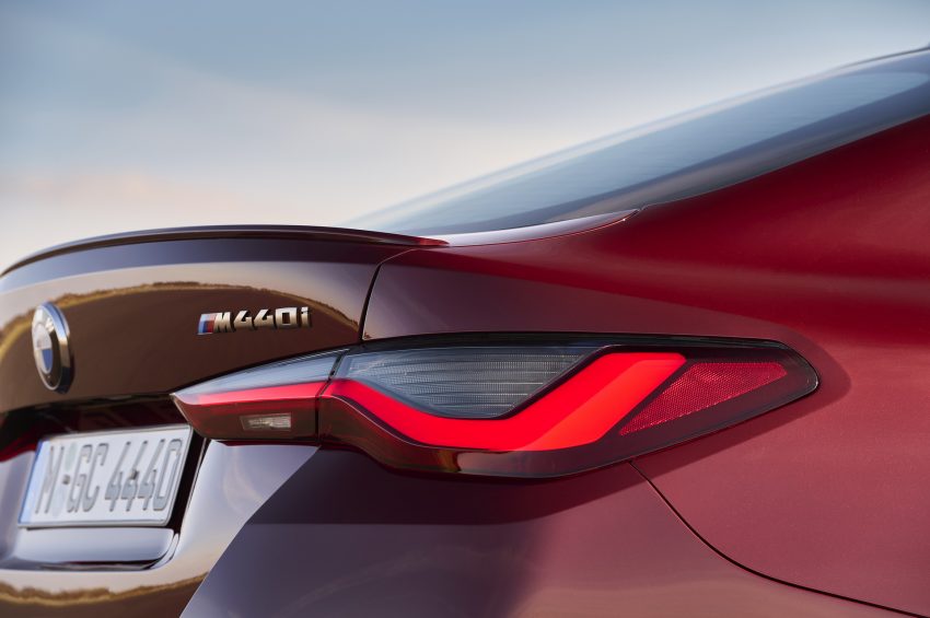 2022 BMW 4 Series M440i xDrive Gran Coupé - Tail Light HD Wallpapers 850x565 #28 2022 BMW 4 Series M440i xDrive Gran Coupé - Tail Light Wallpaper 850x565 #28
