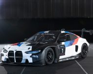 2022 BMW M4 GT3 - Front Three-Quarter Wallpaper 190x150