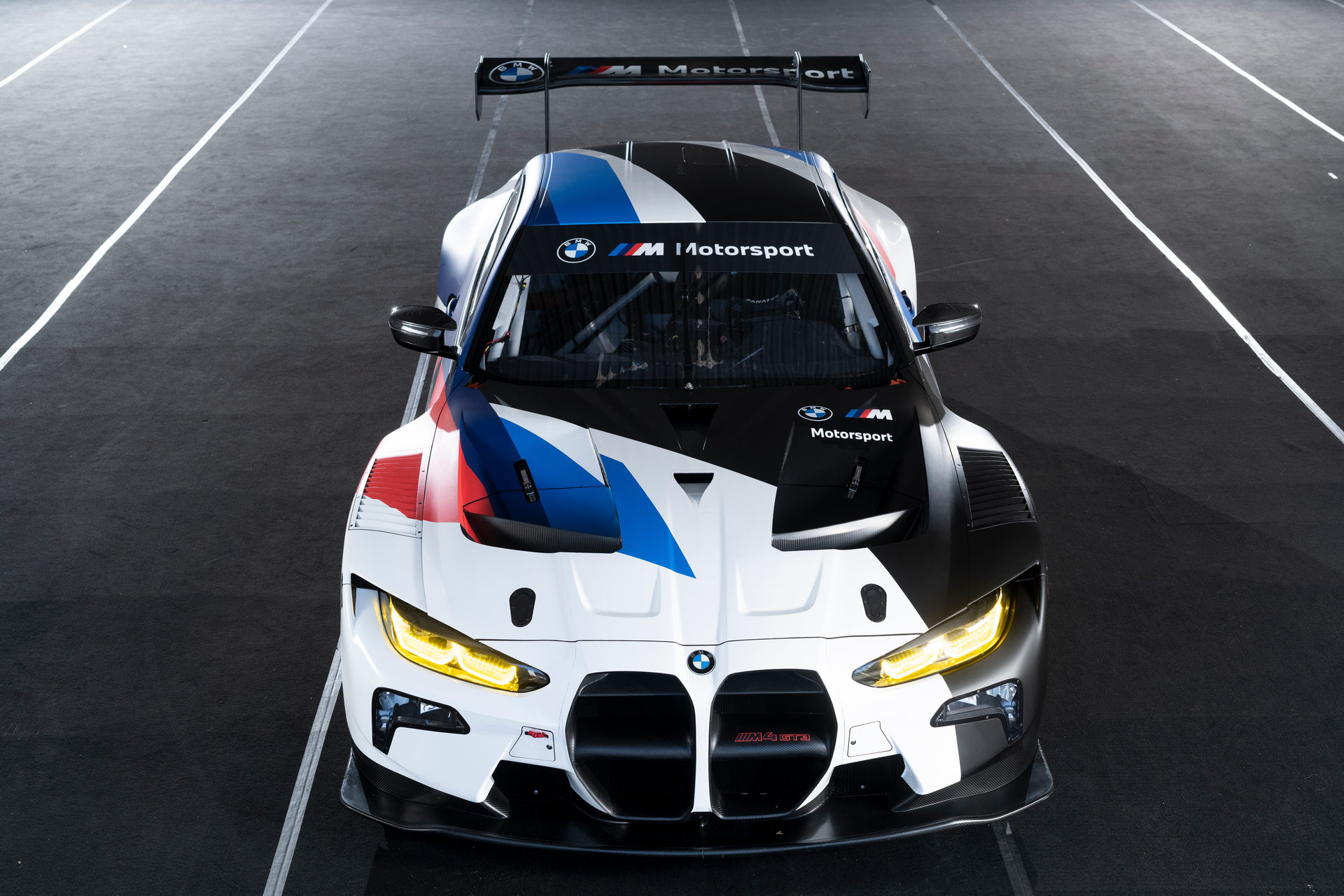Download 2022 BMW M4 GT3 - Front HD Wallpaper 1920x1280 #39