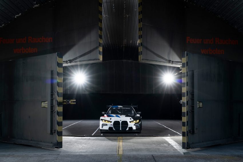 2022 BMW M4 GT3 - Front Wallpaper 850x567 #52