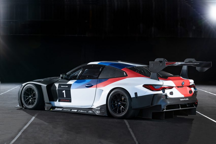 2022 BMW M4 GT3 - Rear Three-Quarter Wallpaper 850x567 #46