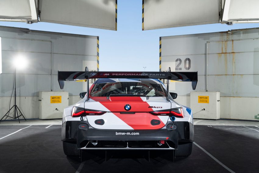 2022 BMW M4 GT3 - Rear Wallpaper 850x567 #53