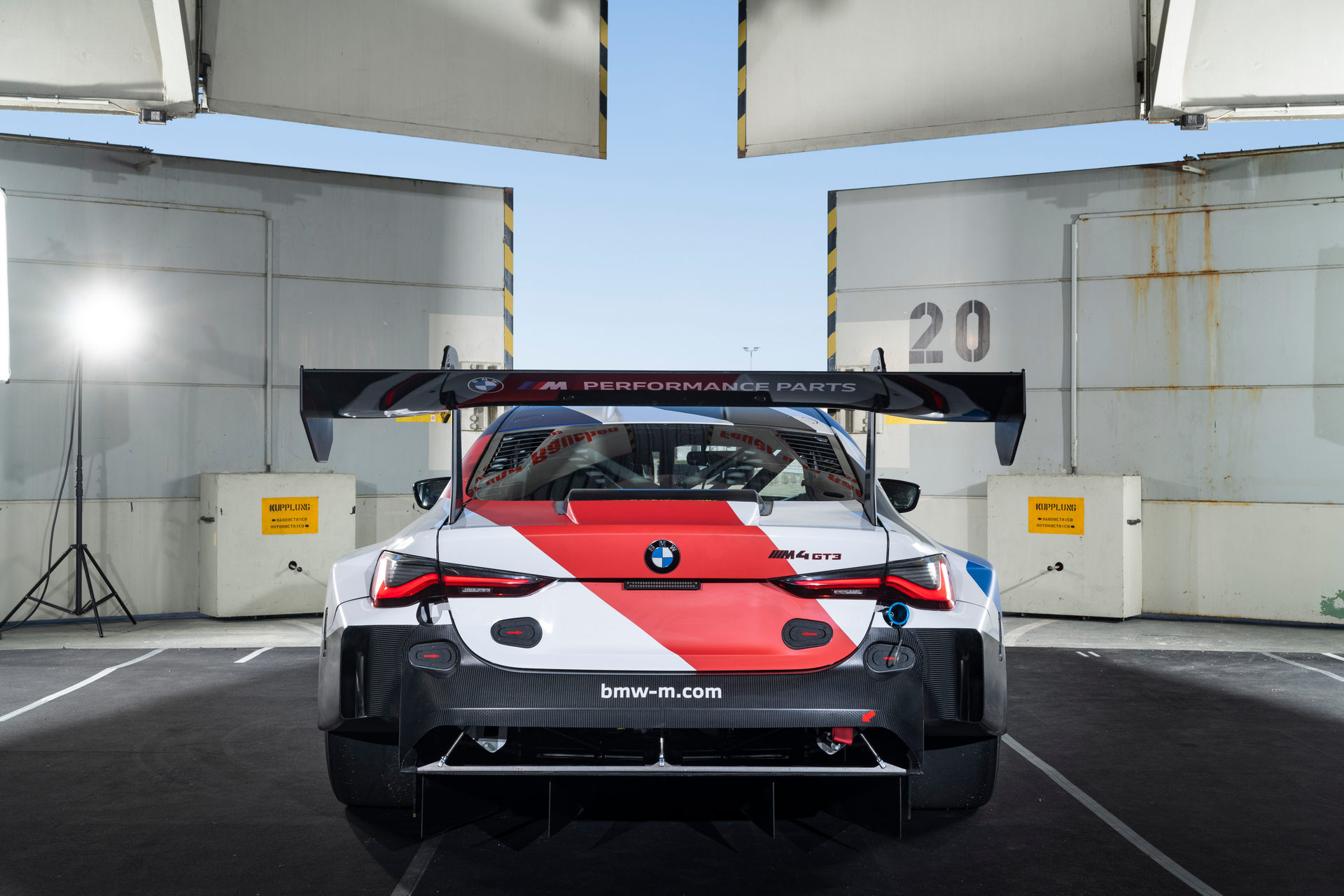 Download 2022 BMW M4 GT3 - Rear HD Wallpaper 1920x1280 #53