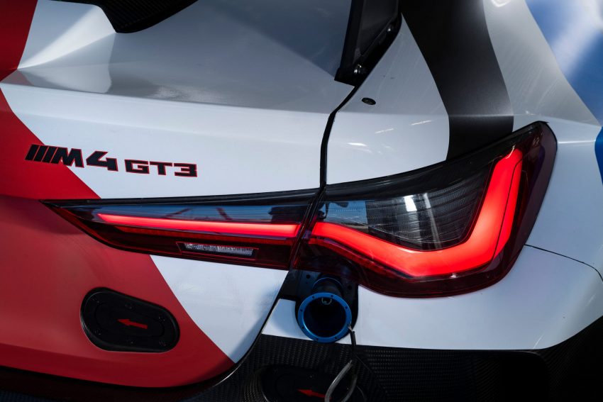 2022 BMW M4 GT3 - Tail Light Wallpaper 850x567 #56