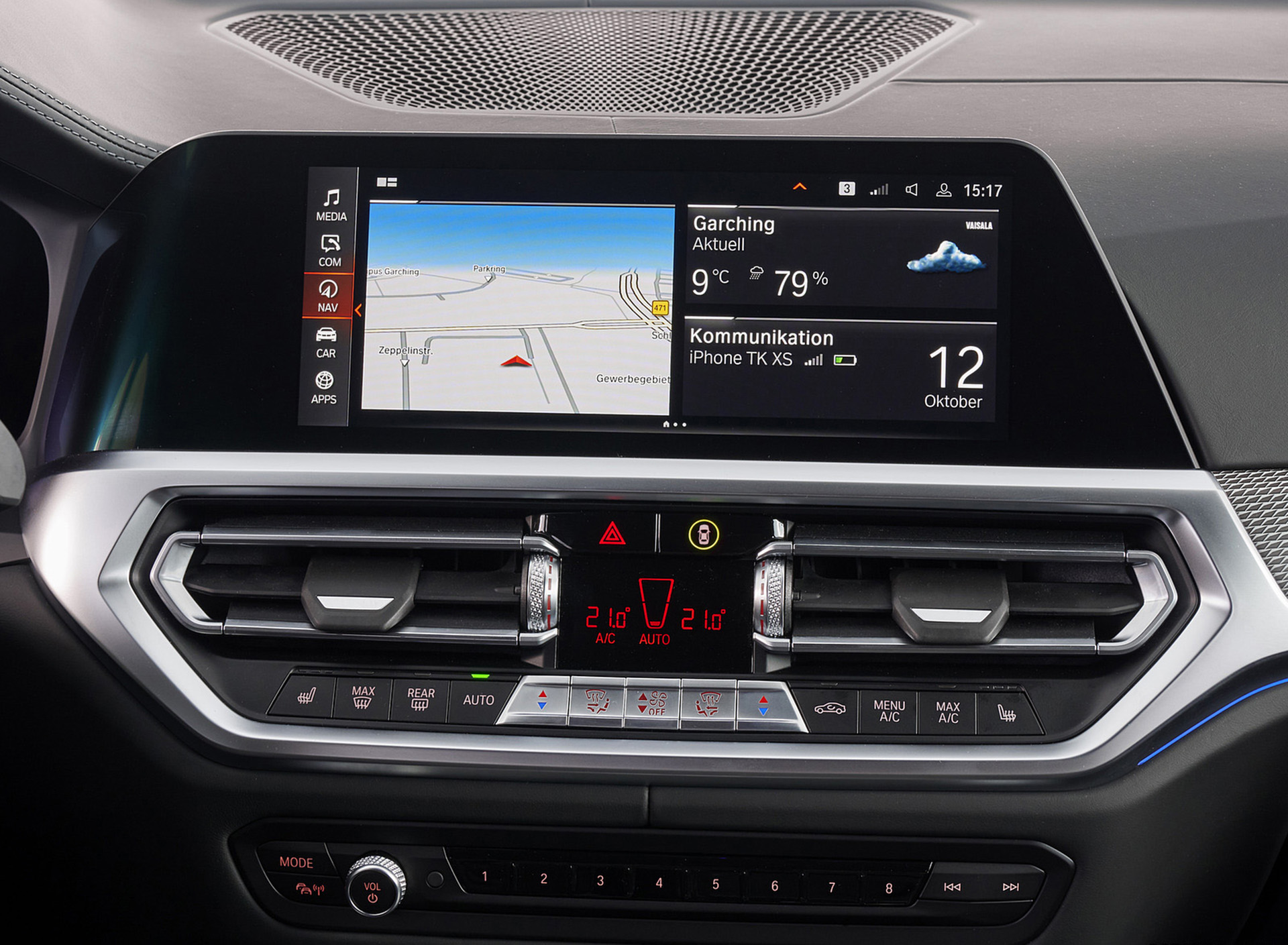 Download 2022 BMW M440i xDrive Gran Coupe - Central Console HD Wallpaper 1920x1409 #122