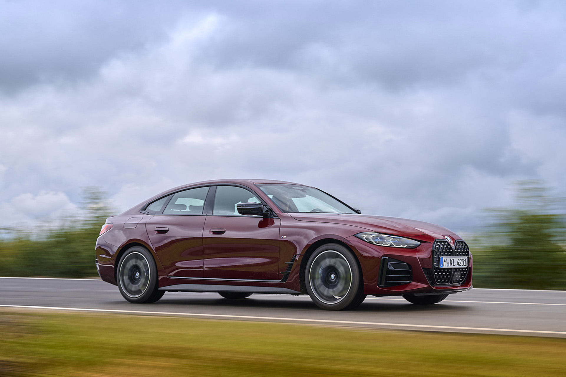 Download 2022 BMW M440i xDrive Gran Coupe - Front Three-Quarter HD Wallpaper 1921x1280 #44