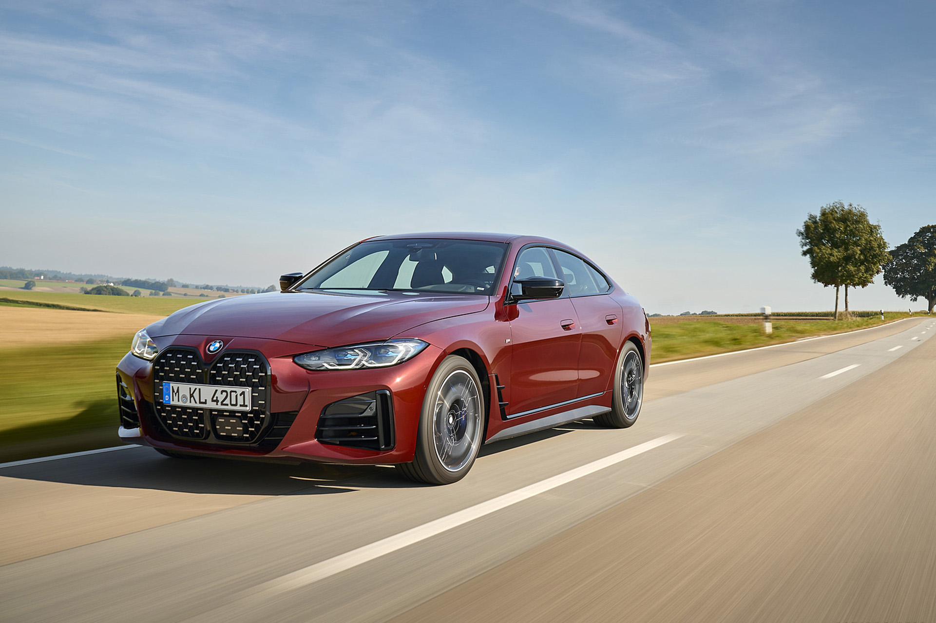 Download 2022 BMW M440i xDrive Gran Coupe - Front Three-Quarter HD Wallpaper 1921x1280 #38