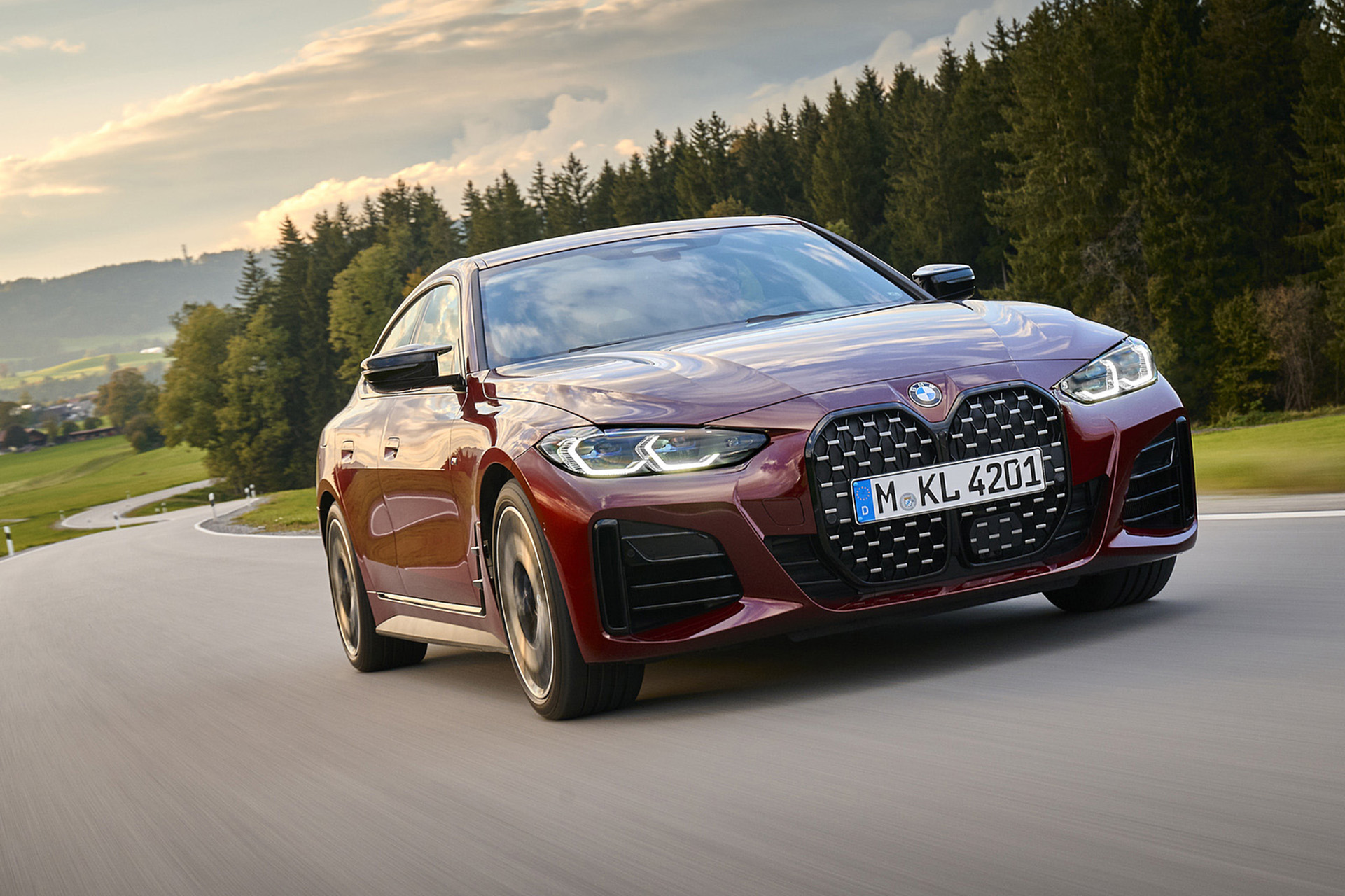 Download 2022 BMW M440i xDrive Gran Coupe - Front Three-Quarter HD Wallpaper 1921x1280 #55