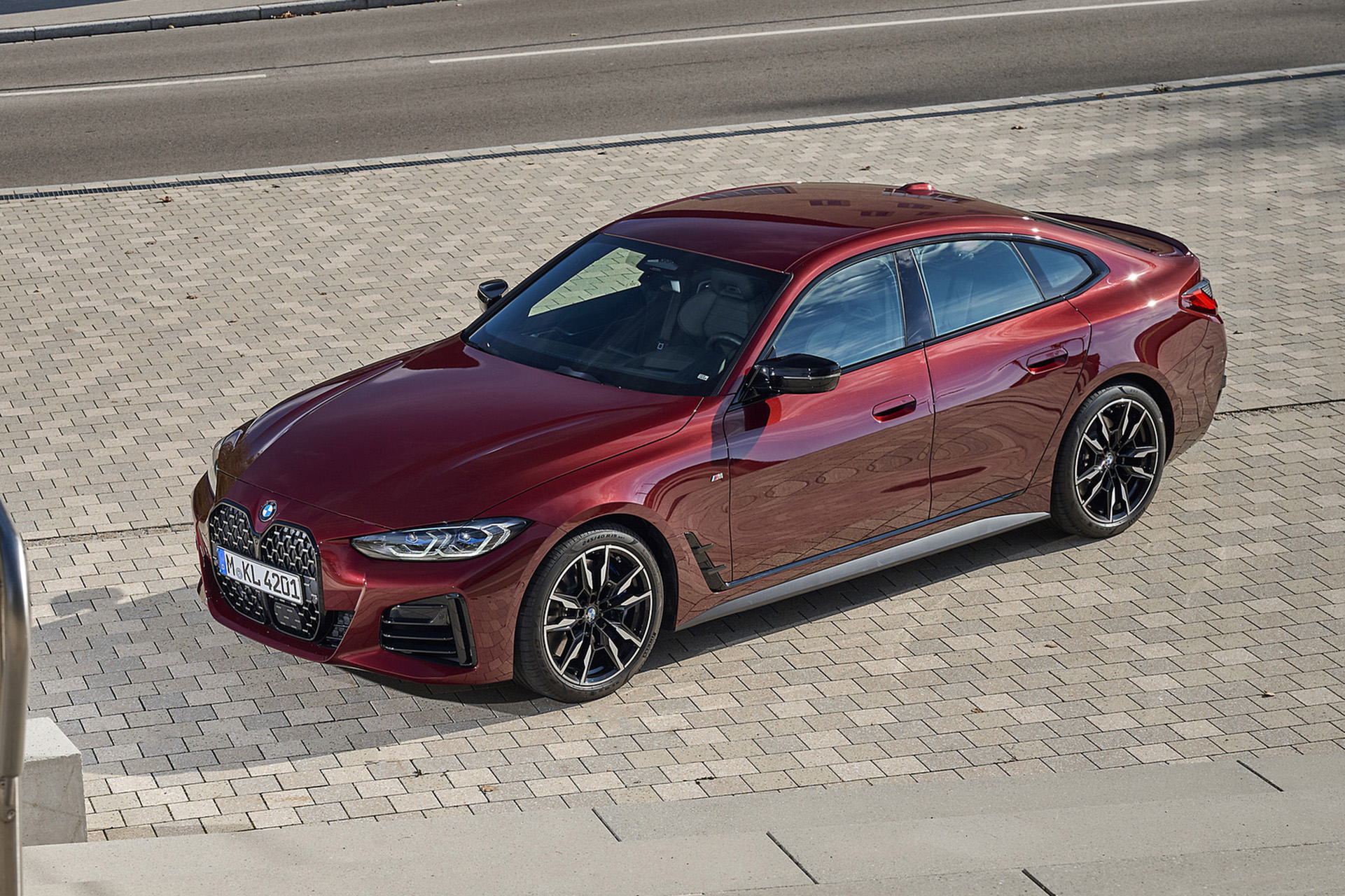 Download 2022 BMW M440i xDrive Gran Coupe - Front Three-Quarter HD Wallpaper 1921x1280 #87