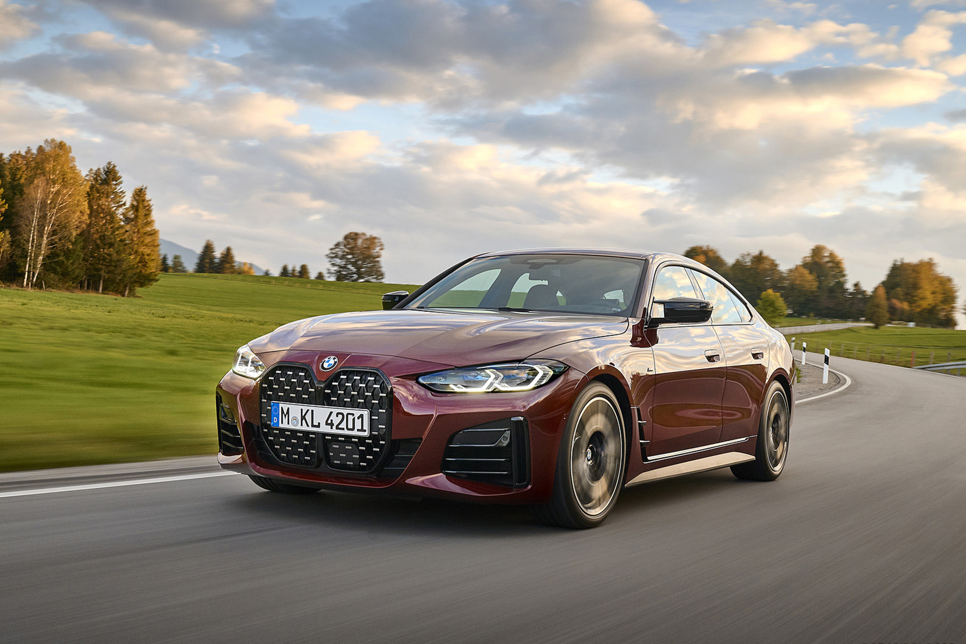 Download 2022 BMW M440i xDrive Gran Coupe - Front Three-Quarter HD Wallpaper 1921x1280 #56