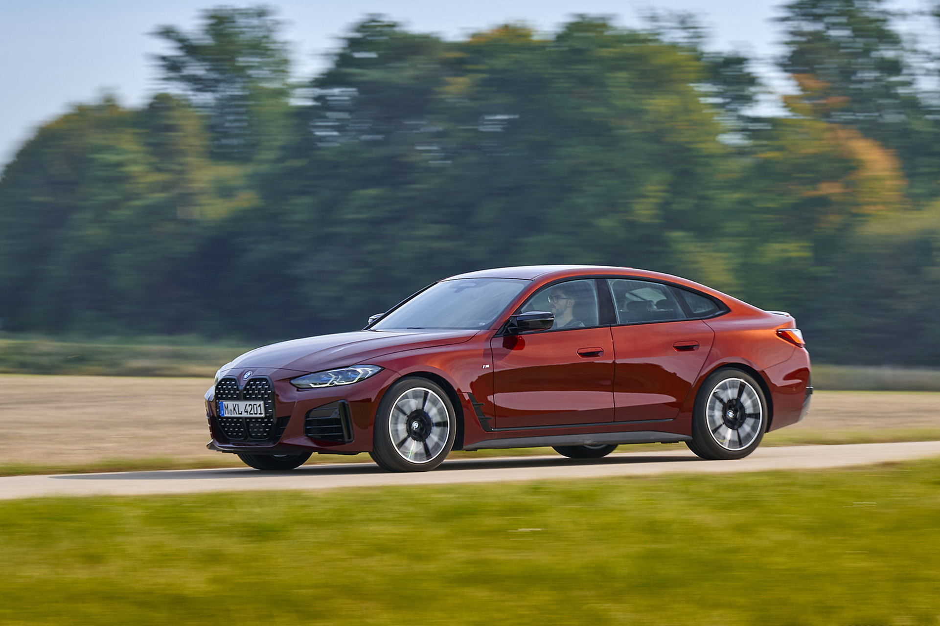 Download 2022 BMW M440i xDrive Gran Coupe - Front Three-Quarter HD Wallpaper 1921x1280 #73