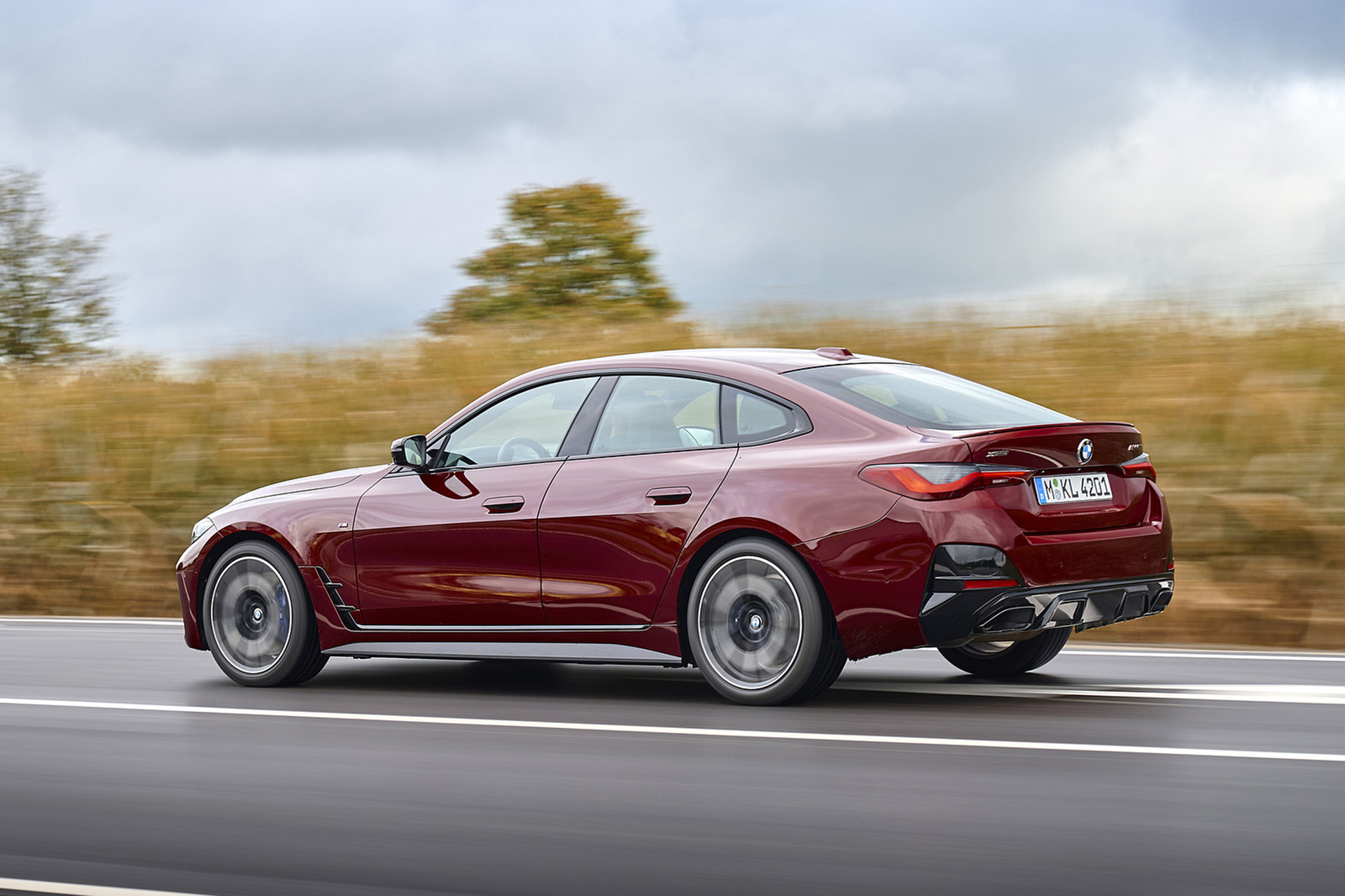 Download 2022 BMW M440i xDrive Gran Coupe - Rear Three-Quarter HD Wallpaper 1921x1280 #46