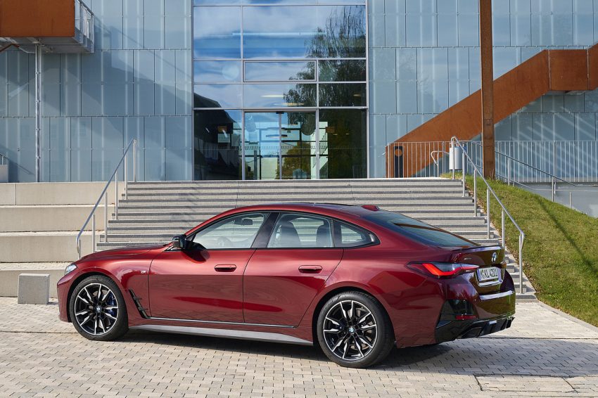 2022 BMW M440i xDrive Gran Coupe - Rear Three-Quarter HD Wallpapers 850x566 #90 2022 BMW M440i xDrive Gran Coupe - Rear Three-Quarter Wallpaper 850x566 #90