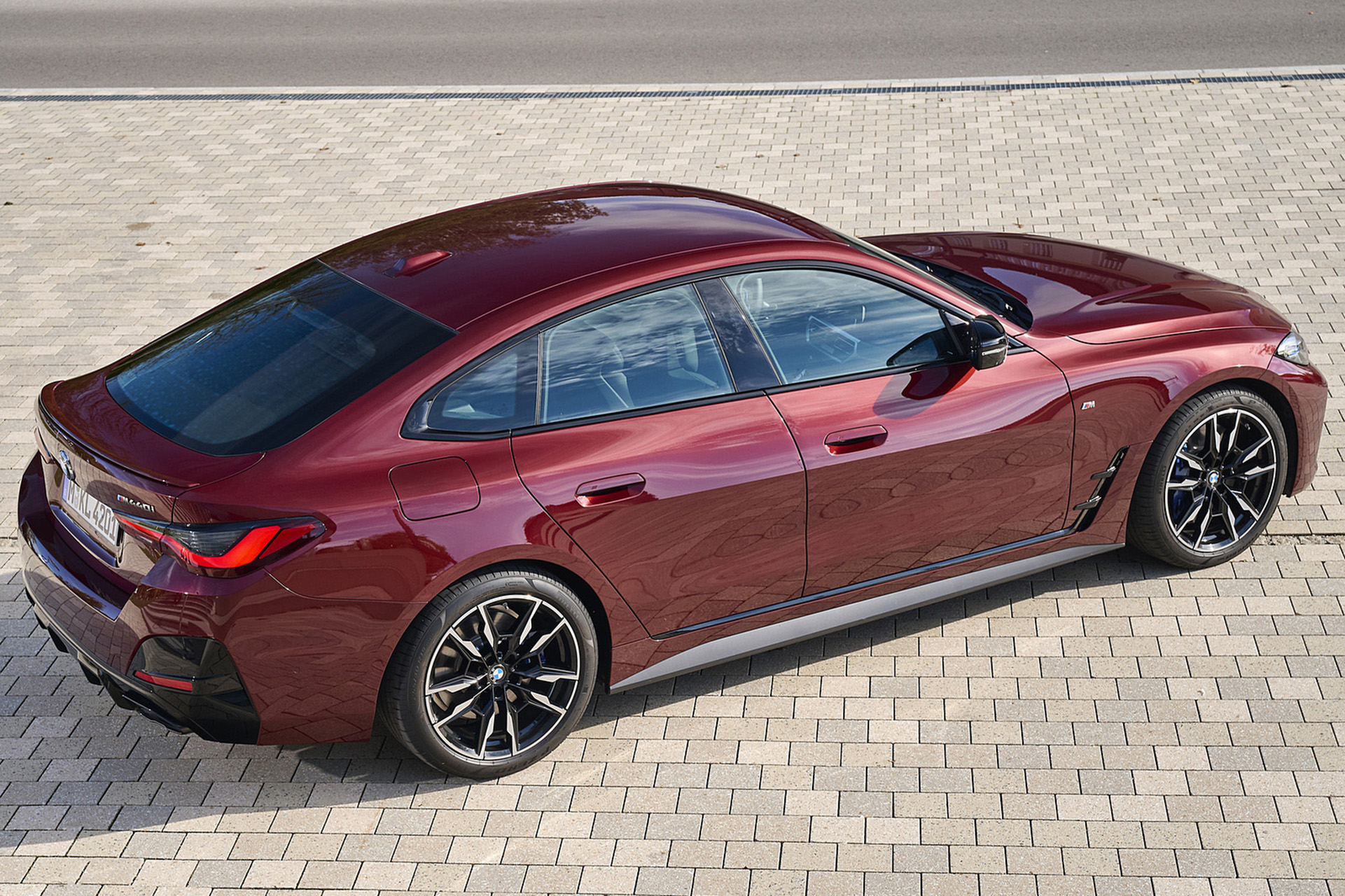 Download 2022 BMW M440i xDrive Gran Coupe - Rear Three-Quarter HD Wallpaper 1921x1280 #79