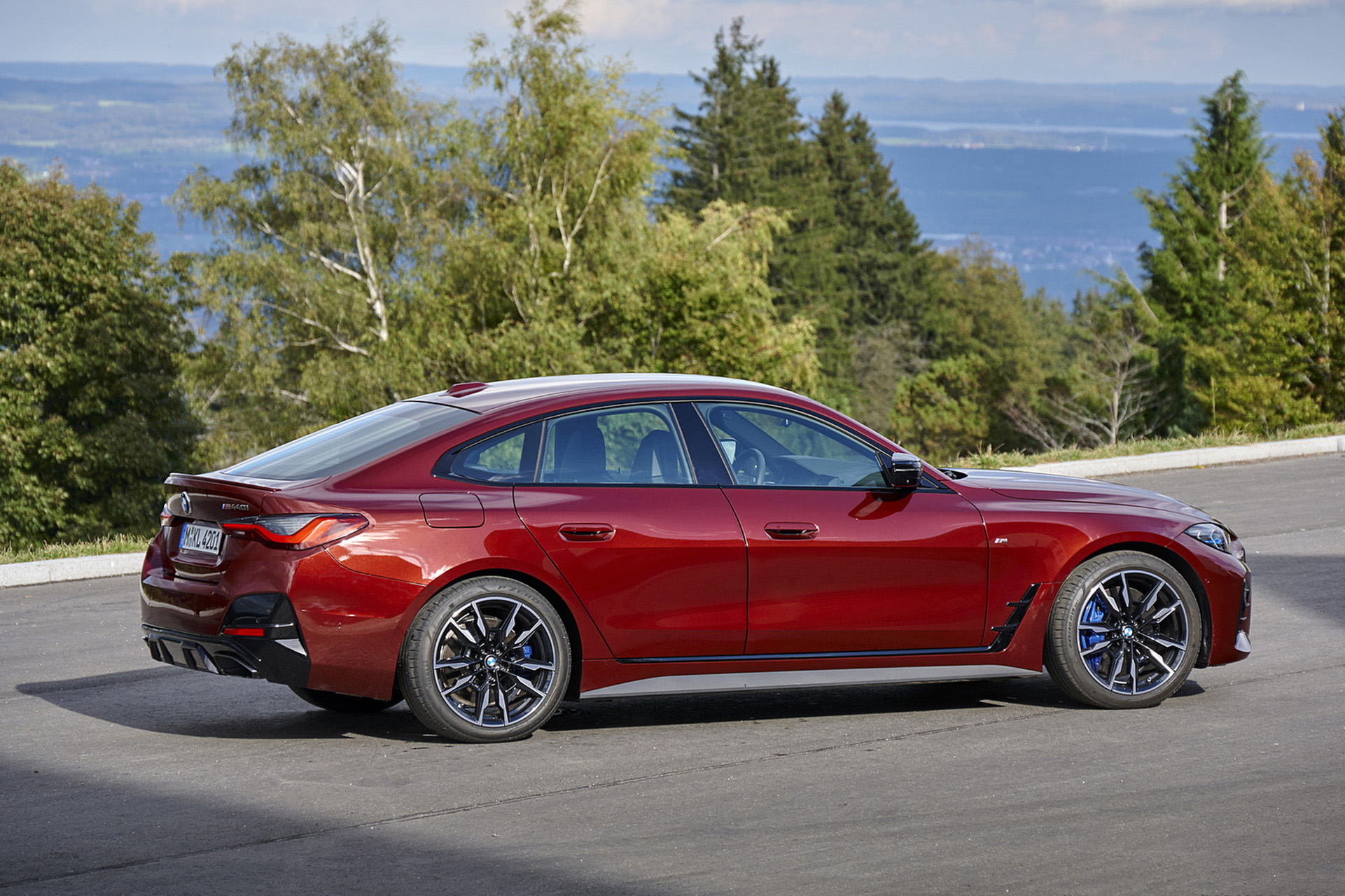 Download 2022 BMW M440i xDrive Gran Coupe - Rear Three-Quarter HD Wallpaper 1921x1280 #96