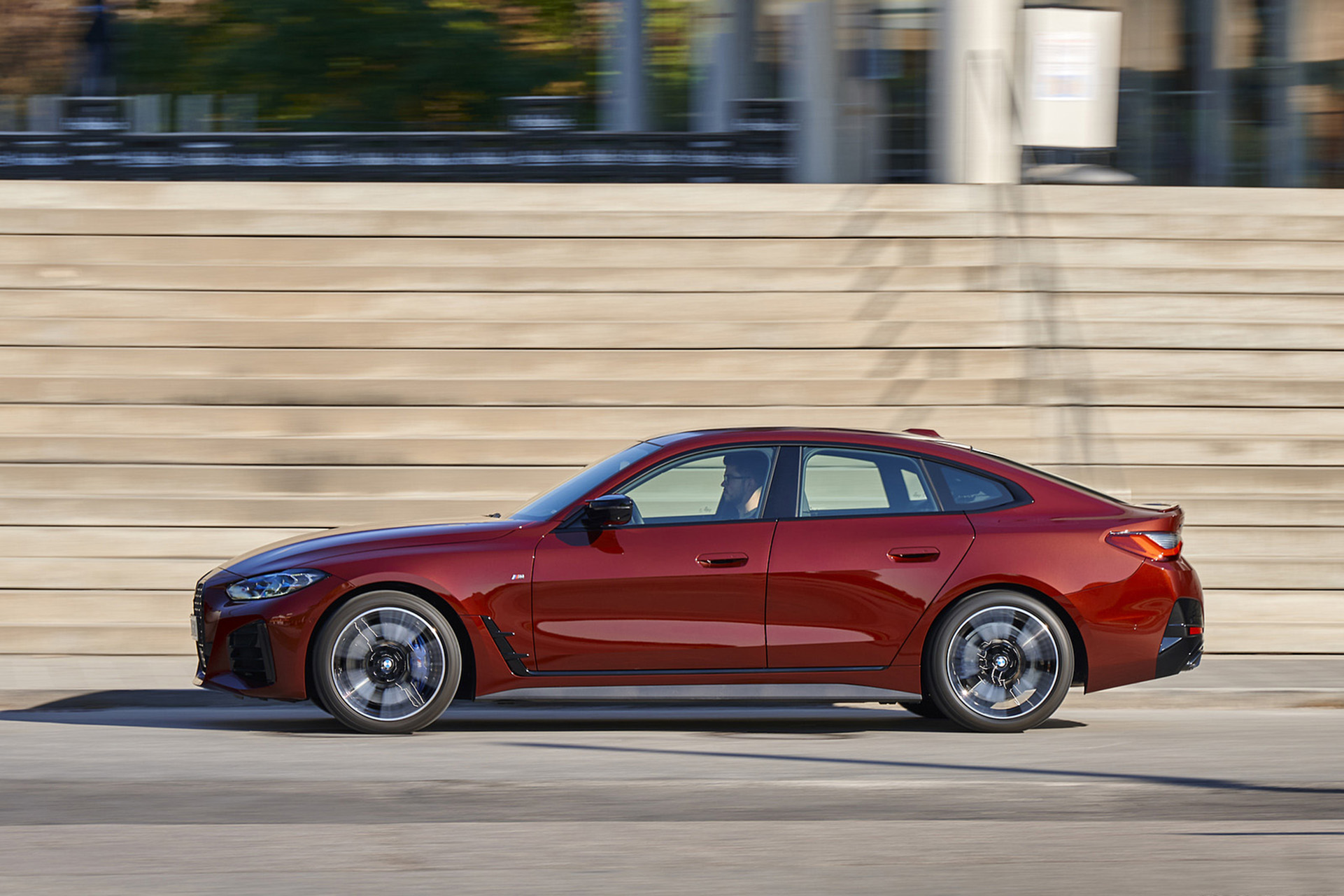 Download 2022 BMW M440i xDrive Gran Coupe - Side HD Wallpaper 1921x1280 #76