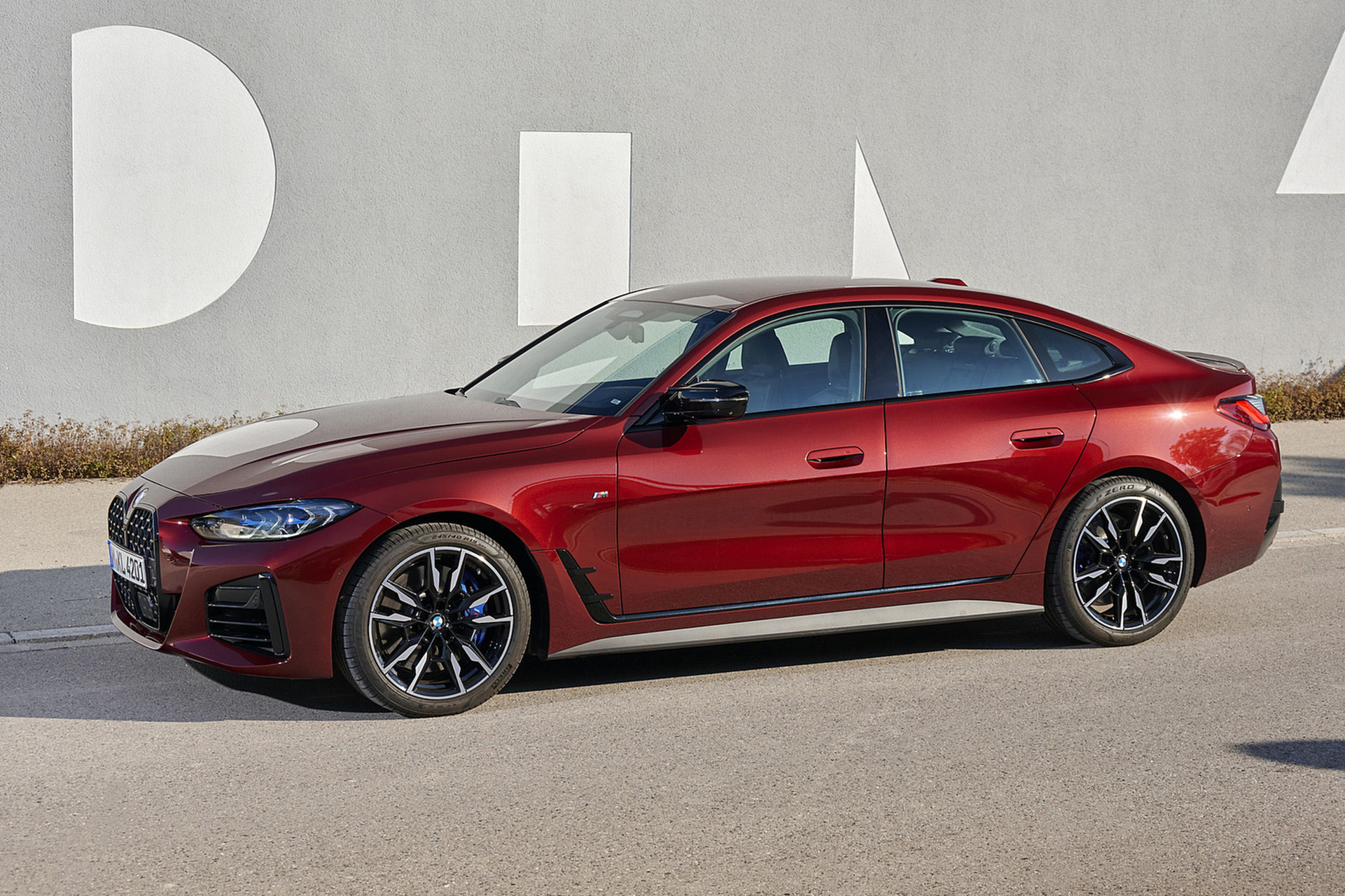 Download 2022 BMW M440i xDrive Gran Coupe - Side HD Wallpaper 1921x1280 #83