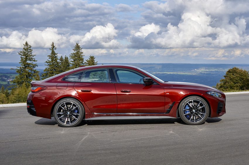 2022 BMW M440i xDrive Gran Coupe - Side HD Wallpapers 850x566 #102 2022 BMW M440i xDrive Gran Coupe - Side Wallpaper 850x566 #102