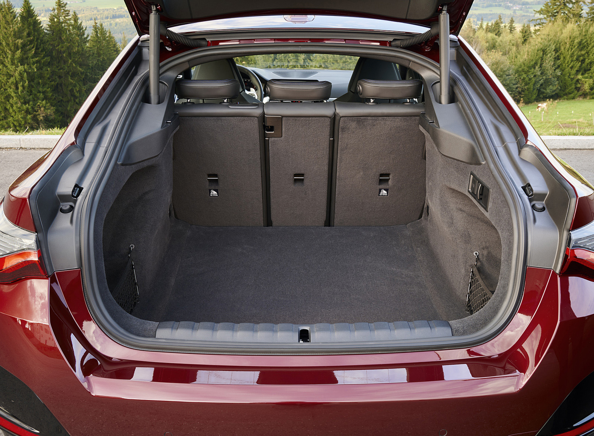 Download 2022 BMW M440i xDrive Gran Coupe - Trunk HD Wallpaper 1921x1410 #142