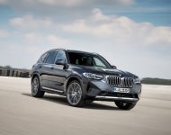 2022 BMW X3 xDrive 30e - Front Three-Quarter Wallpaper 190x150