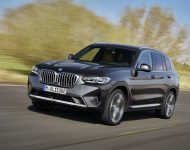 2022 BMW X3 xDrive 30e - Front Three-Quarter Wallpaper 190x150