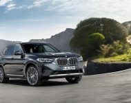 2022 BMW X3 xDrive 30e - Front Three-Quarter Wallpaper 190x150