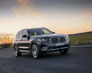 2022 BMW X3 xDrive 30e - Front Three-Quarter Wallpaper 190x150