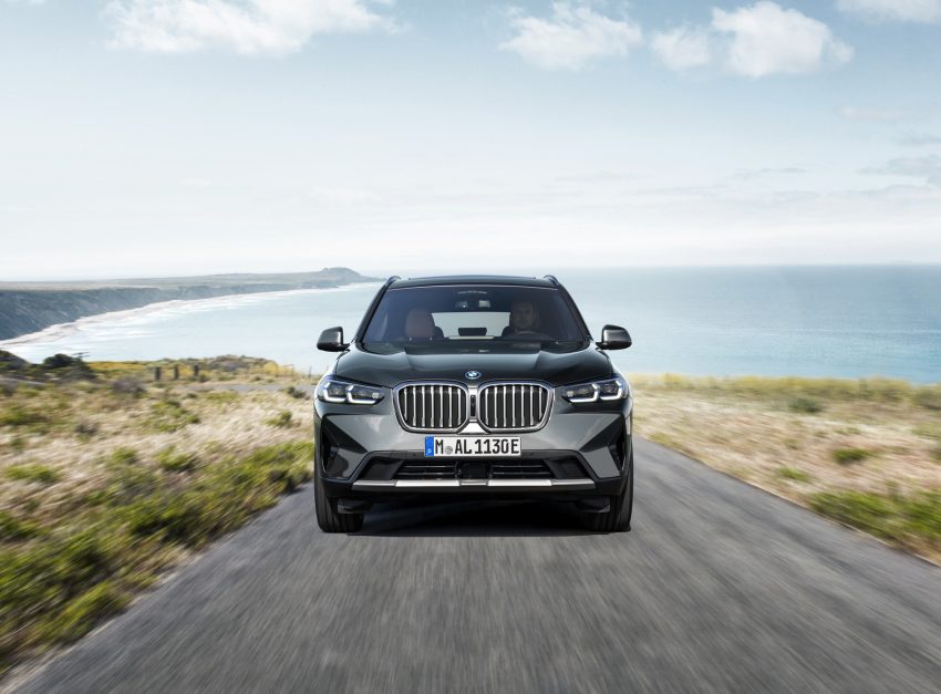 2022 BMW X3 xDrive 30e - Front Wallpaper 850x627 #5