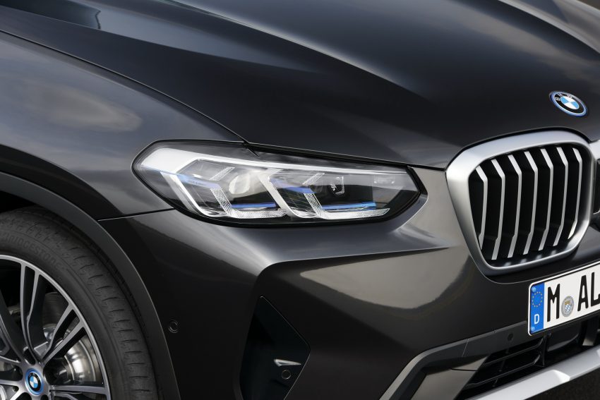 2022 BMW X3 xDrive 30e - Headlight Wallpaper 850x567 #24