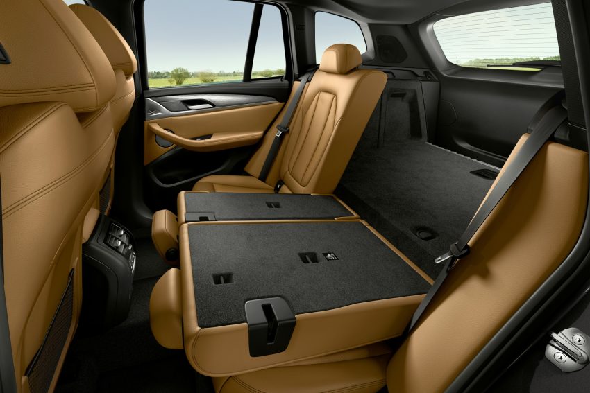 2022 BMW X3 xDrive 30e - Interior, Rear Seats Wallpaper 850x567 #32