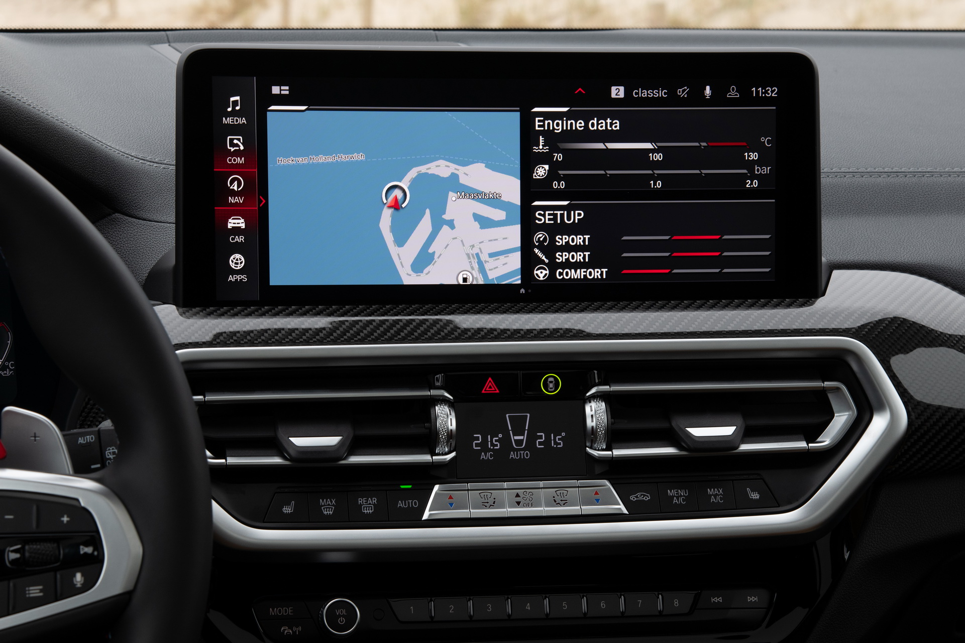 Download 2022 BMW X3 M Competition - Central Console HD Wallpaper 1921x1281 #56