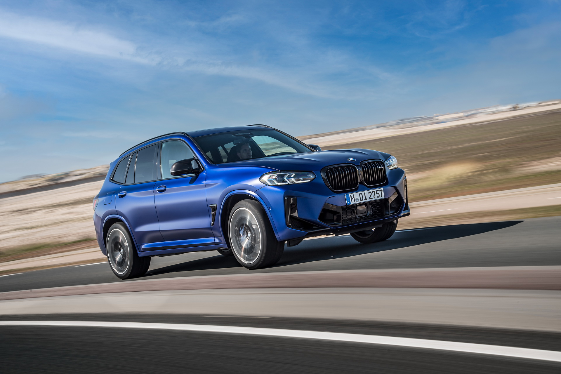 Download 2022 BMW X3 M Competition - Front Three-Quarter HD Wallpaper 1921x1281 #1