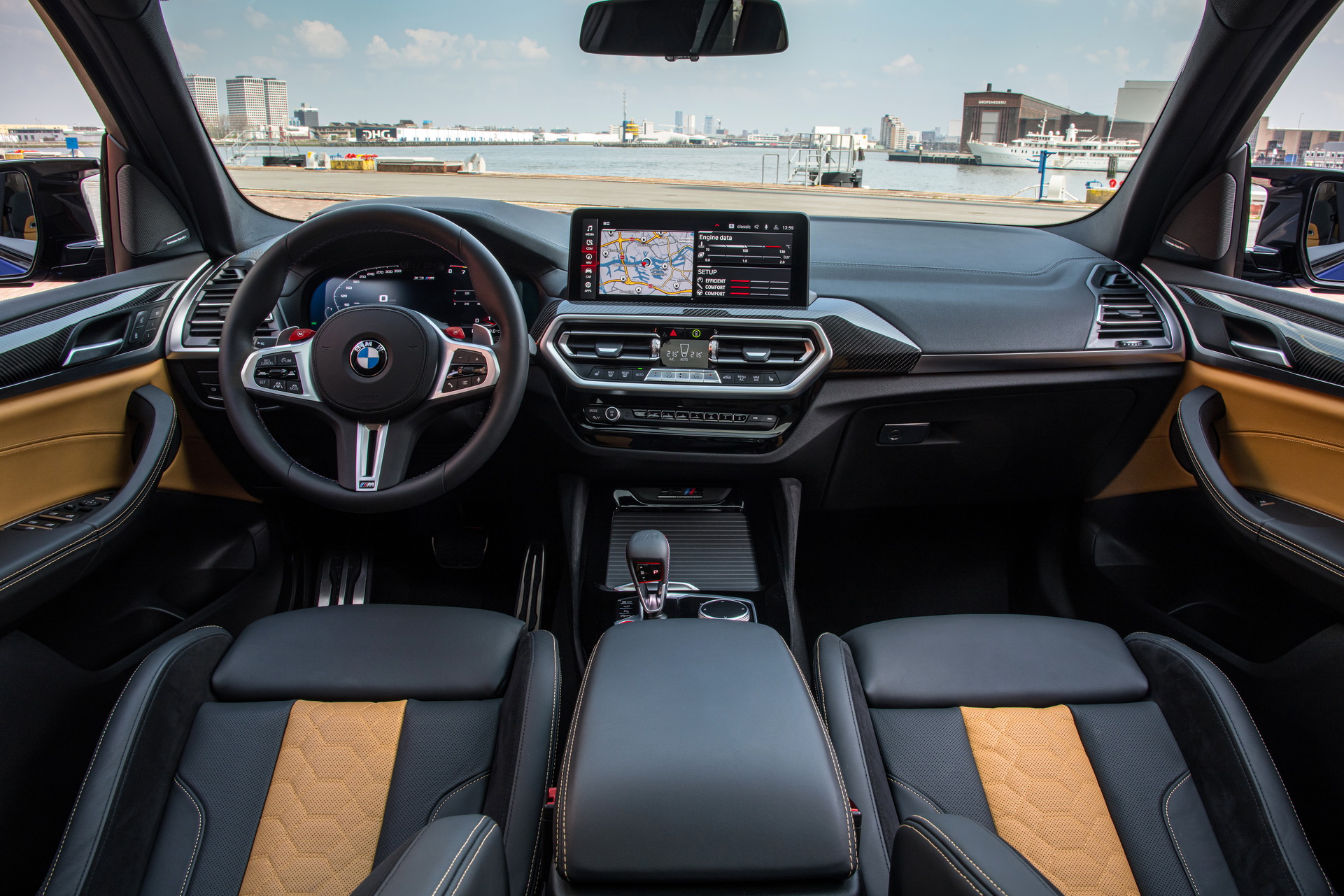 Download 2022 BMW X3 M Competition - Interior, Cockpit HD Wallpaper 1921x1281 #51