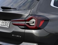 2022 BMW X3 xDrive 30e - Tail Light Wallpaper 190x150
