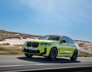 2022 BMW X4 M Competition - Front Three-Quarter Wallpaper 190x150