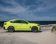 2022 BMW X4 M Competition - Side Wallpaper 190x150