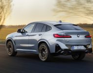 2022 BMW X4 M40i - Rear Three-Quarter Wallpaper 190x150