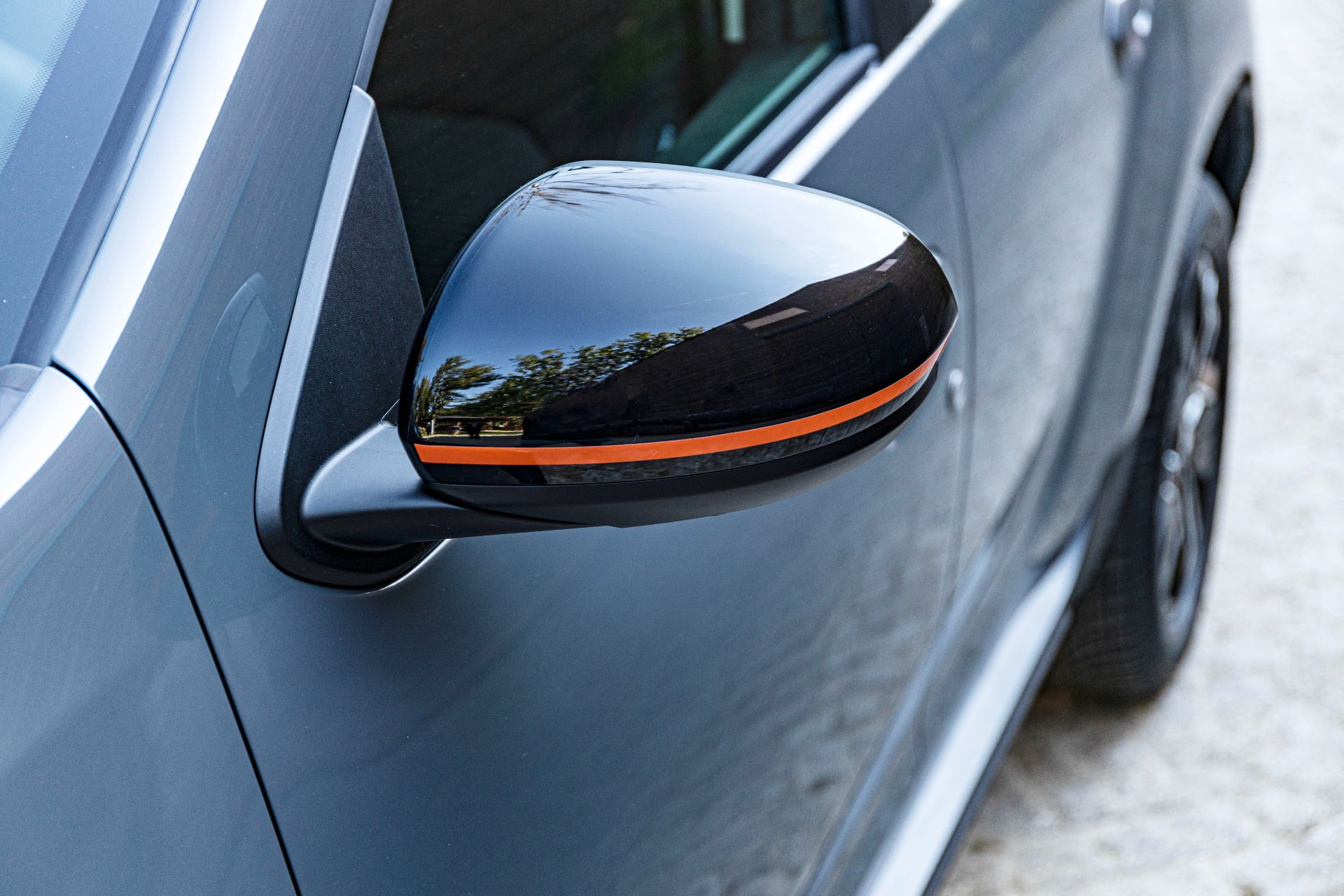 Download 2022 Dacia Duster Extreme - Mirror HD Wallpaper 1920x1280 #28