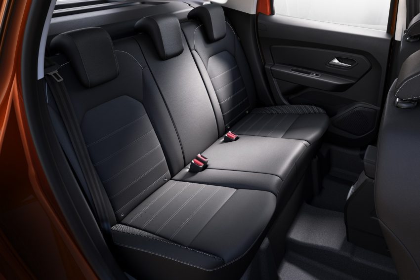 2022 Dacia Duster - Interior, Rear Seats Wallpaper 850x567 #19