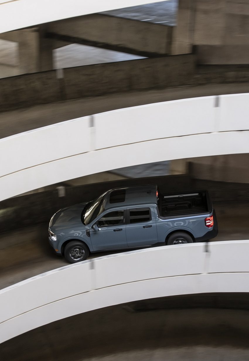 2022 Ford Maverick XLT - Side Phone Wallpaper 850x1231 #7