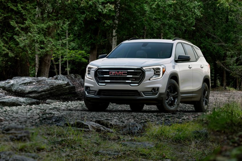 2022 GMC Terrain AT4 - Front Wallpaper 850x567 #1