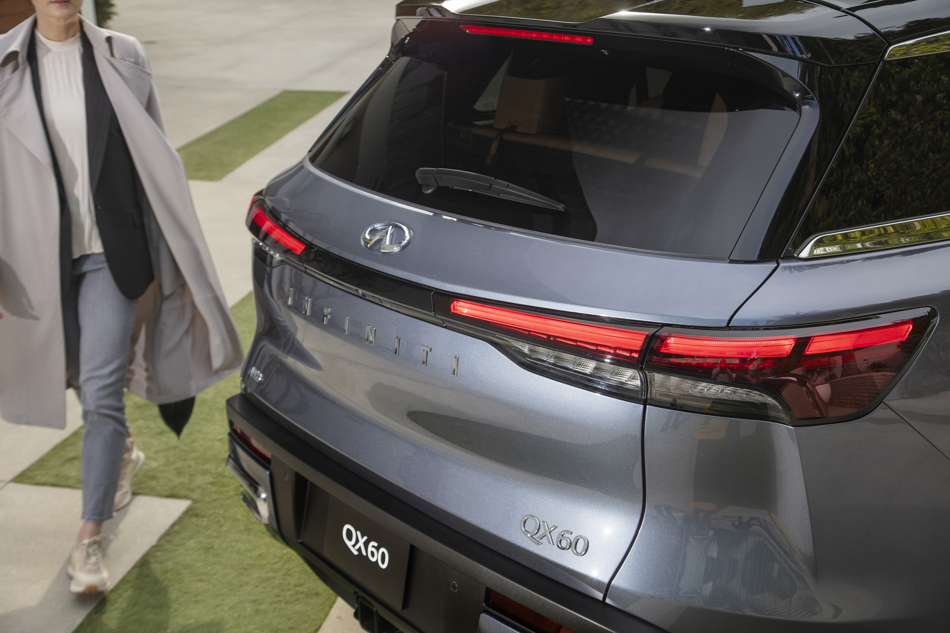 Download 2022 Infiniti QX60 - Tail Light HD Wallpaper 1920x1280 #28