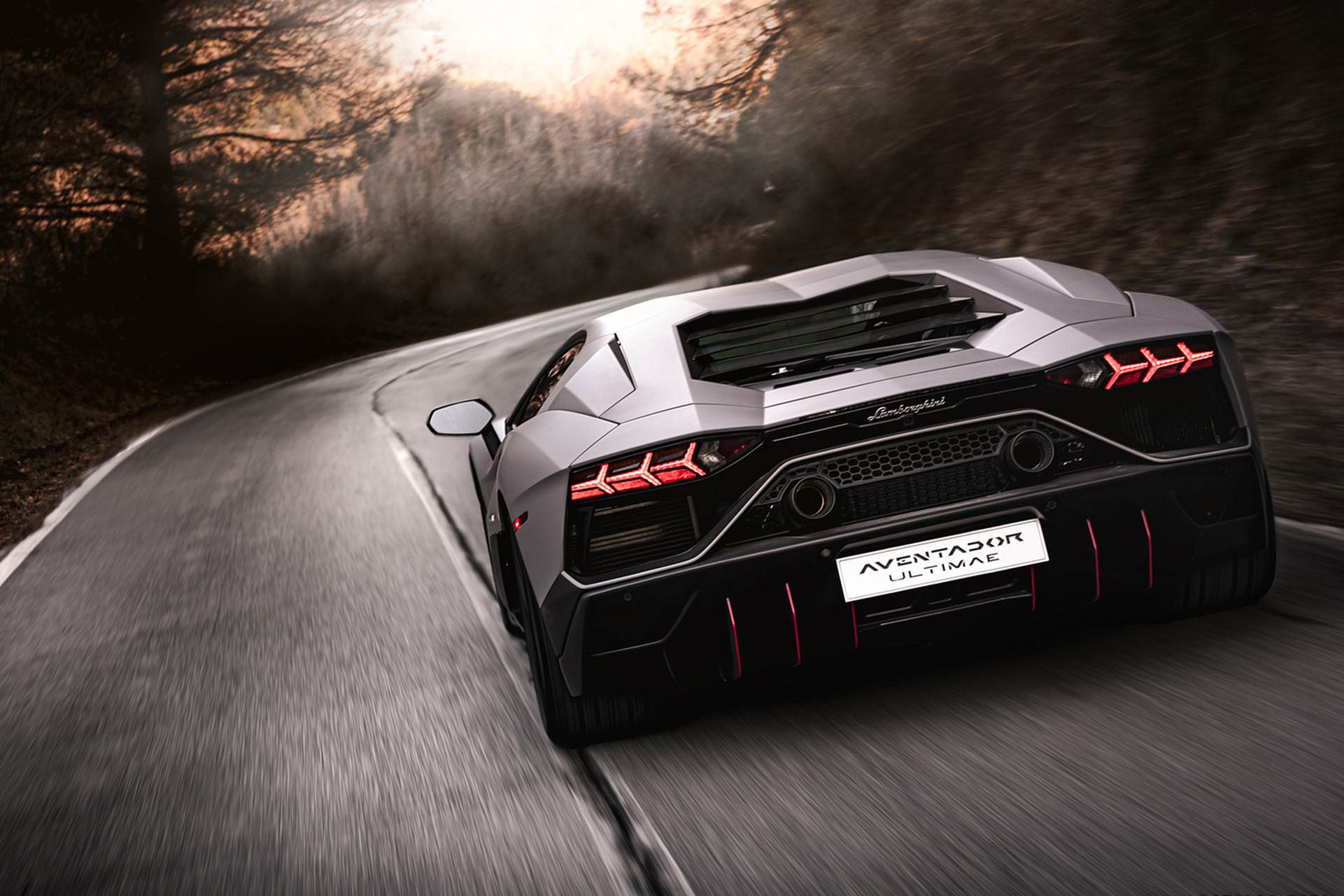 Download 2022 Lamborghini Aventador LP 780-4 Ultimae - Rear HD Wallpaper 1921x1281 #23