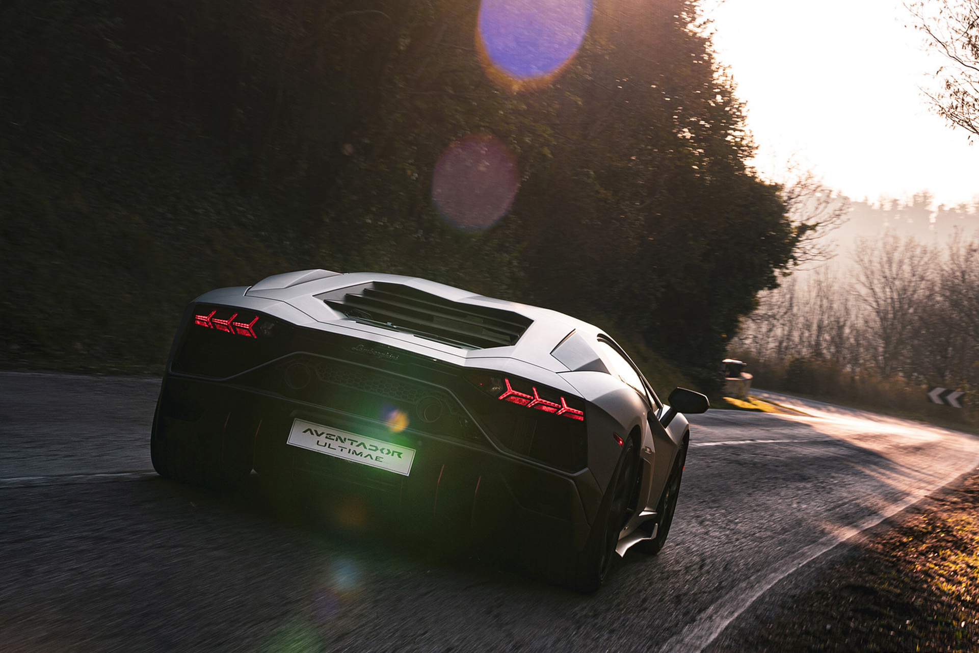 Download 2022 Lamborghini Aventador LP 780-4 Ultimae - Rear HD Wallpaper 1921x1281 #17
