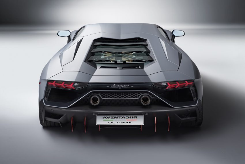 2022 Lamborghini Aventador LP 780-4 Ultimae - Rear Wallpaper 850x567 #64
