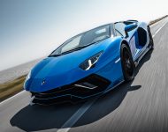 2022 Lamborghini Aventador LP 780-4 Ultimae Roadster - Front Three-Quarter Wallpaper 190x150