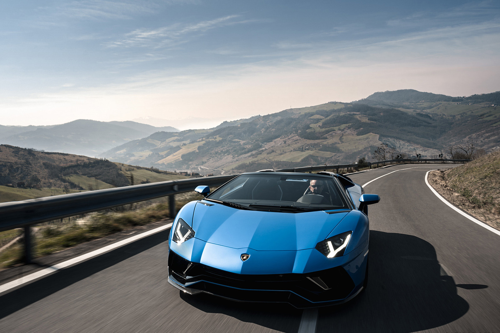 Download 2022 Lamborghini Aventador LP 780-4 Ultimae Roadster - Front HD Wallpaper 1921x1281 #16