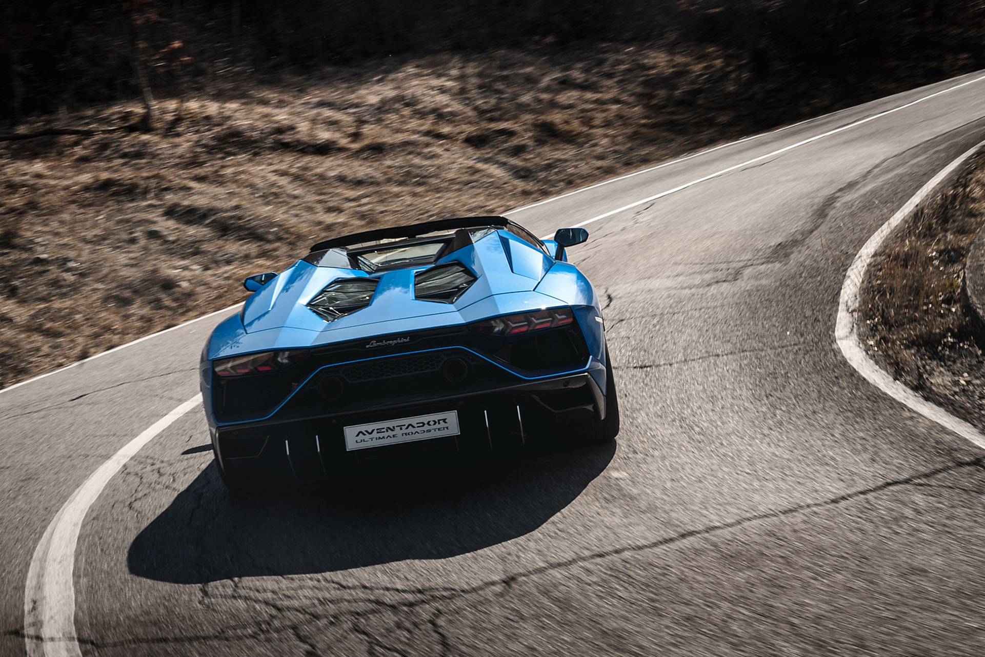 Download 2022 Lamborghini Aventador LP 780-4 Ultimae Roadster - Rear HD Wallpaper 1921x1281 #12