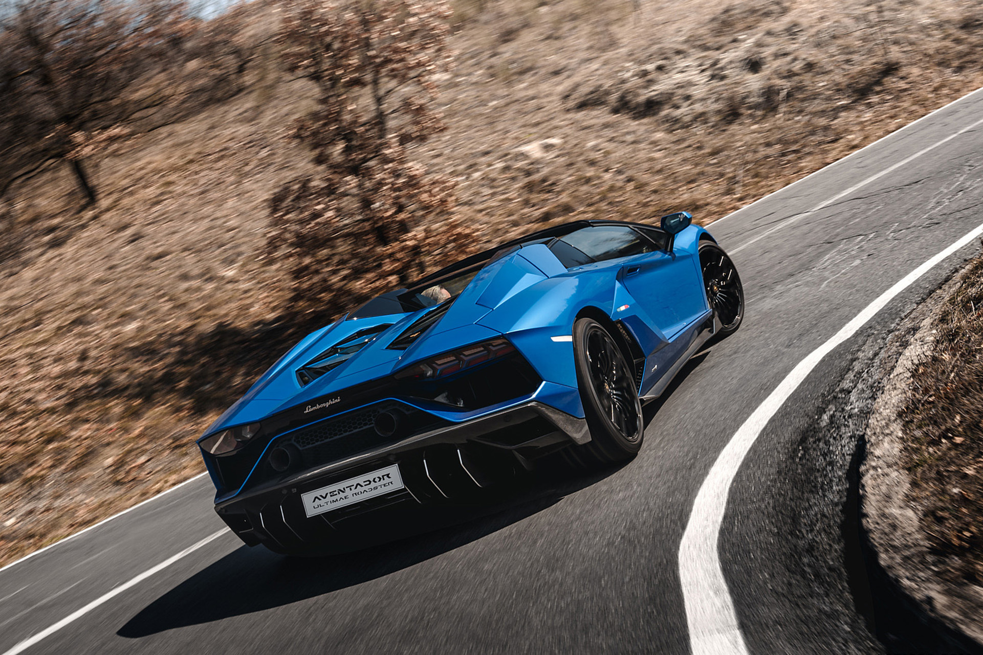 Download 2022 Lamborghini Aventador LP 780-4 Ultimae Roadster - Rear HD Wallpaper 1921x1281 #19